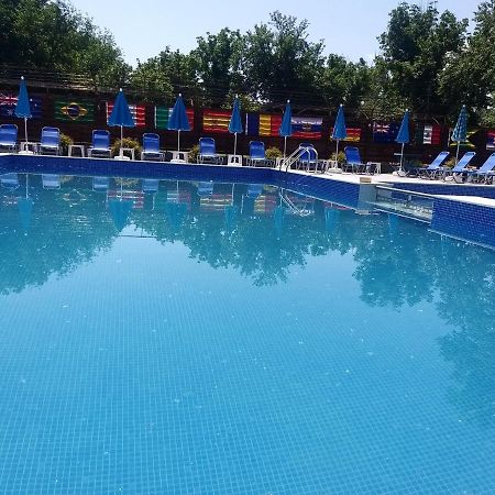 Къща За Гости "Там Край Реката " Slivek Exterior photo